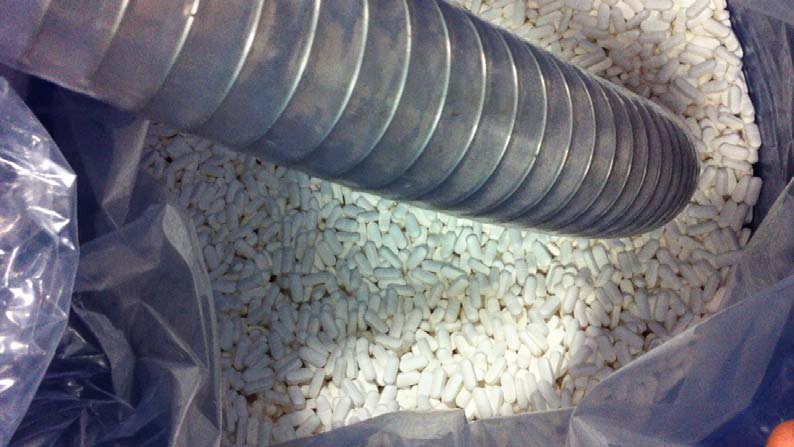 如何高效地輸送藥片?